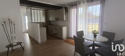 /international/fr/ambillou-centre-val-de-loire-310098795198/?lang=zh-tw