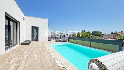 /international/fr/roquebrune-sur-argens-provence-alpes-cote-d-azur-310100549039/