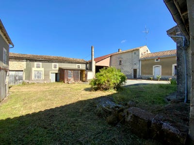 /international/fr/saint-ciers-du-taillon-charente-310106577252/