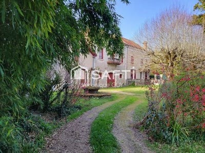 /international/fr/saint-front-de-pradoux-aquitaine-310106779551/
