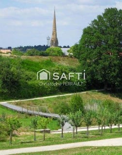 /international/fr/saint-laurent-sur-sevre-pays-de-la-loire-310104981726/
