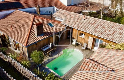 /international/fr/gujan-mestras-aquitaine-310108764440/