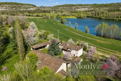 /international/fr/lendou-en-quercy-midi-pyrenees-310106626813/