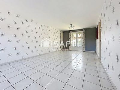 /international/fr/montreuil-sur-mer-calais-310100015889/