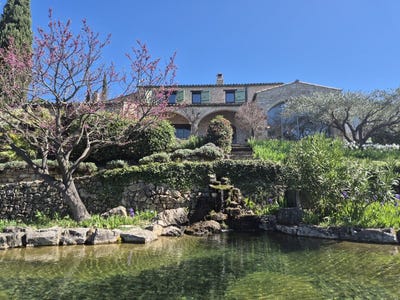 /international/fr/soubes-languedoc-roussillon-310107979929/