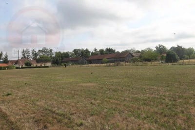 /international/fr/saint-pierre-d-eyraud-aquitaine-310102677374/