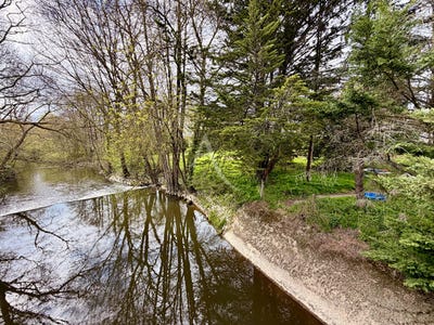/international/fr/treffieux-pays-de-la-loire-310106414077/