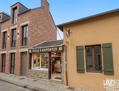 /international/fr/combourg-brittany-310106391460/