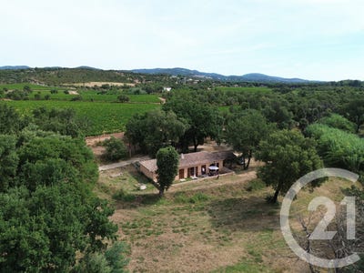 /international/fr/cogolin-provence-alpes-cote-d-azur-310108592952/