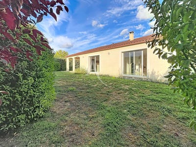 /international/fr/prayssac-midi-pyrenees-310109719080/