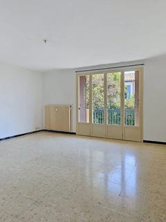 /international/fr/nimes-languedoc-roussillon-310109822428/