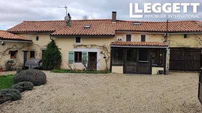 /international/fr/chaunay-charente-310105819862/