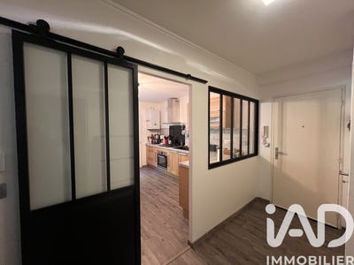 /international/fr/reze-pays-de-la-loire-310107369693/