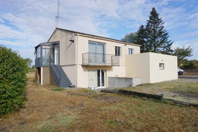 /international/fr/paray-le-monial-burgundy-310109965623/