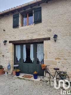 /international/fr/beaulieu-sur-sonnette-charente-310098798286/