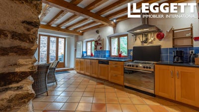 /international/fr/prats-de-mollo-la-preste-languedoc-roussillon-310103745823/
