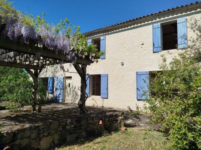 /international/fr/sainte-radegonde-aquitaine-310106944369/