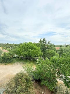 /international/fr/laurens-midi-pyrenees-310107275648/