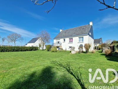 /international/fr/guiscriff-brittany-310106793006/