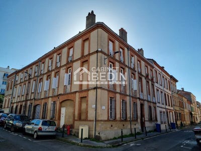 /international/fr/toulouse-midi-pyrenees-310101354853/?lang=en