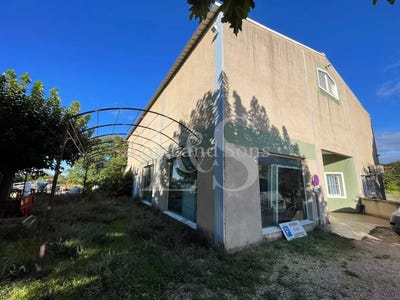 /international/fr/beaumes-de-venise-provence-alpes-cote-d-azur-310106020222/