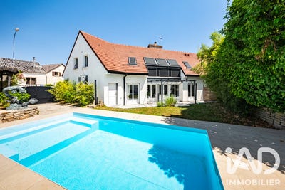 /international/fr/varois-et-chaignot-burgundy-310109076643/