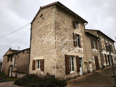/international/fr/vouzailles-charente-310104802626/