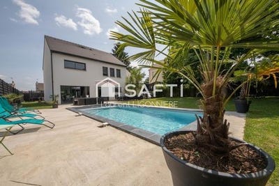 /international/fr/brie-comte-robert-ile-de-france-310099349898/