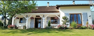 /international/fr/lembeye-aquitaine-310103180230/