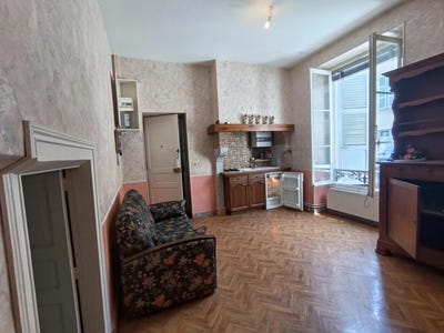 /international/fr/17-rue-duboue-pau-rhone-310101229307/?lang=en