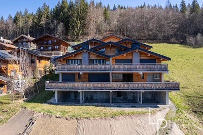 /international/fr/saint-jean-de-sixt-rhone-310100296241/?lang=en