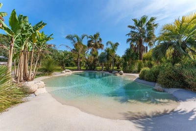 /international/fr/lattes-languedoc-roussillon-310107450611/
