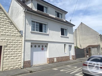 /international/fr/beauvais-ile-de-france-310100386506/