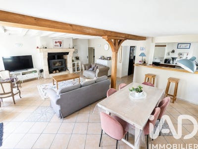 /international/fr/saint-ay-centre-val-de-loire-310108371775/