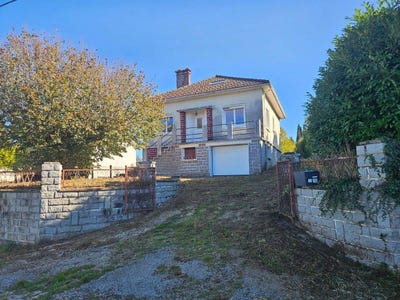 /international/fr/chateauneuf-la-foret-limousin-310104086718/
