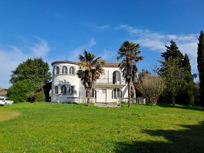 /international/fr/vertheuil-aquitaine-310098879959/?lang=zh-cn