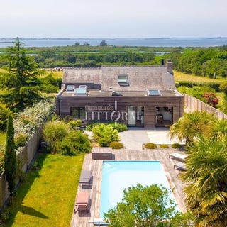 /international/fr/vannes-brittany-310108456478/