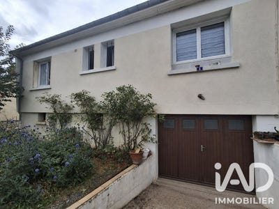 /international/fr/les-aix-d-angillon-centre-val-de-loire-310109093482/?lang=de
