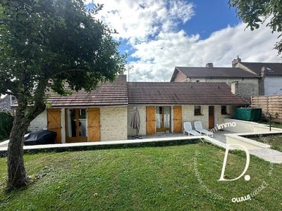 /international/fr/fours-en-vexin-upper-normandy-310107239586/