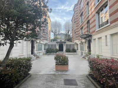 /international/fr/neuilly-sur-seine-ile-de-france-120094358187/