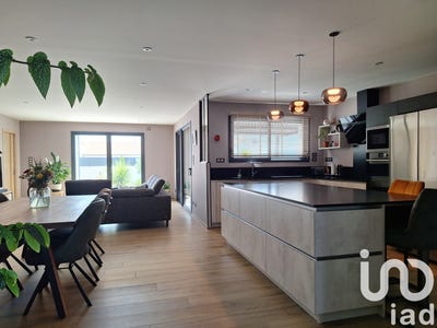 /international/fr/saint-sauveur-d-aunis-charente-310098792946/?lang=en