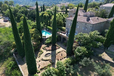 /international/fr/aubenas-rhone-310100184232/
