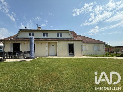 /international/fr/flesselles-picardie-310109220085/
