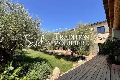 /international/fr/paradou-provence-alpes-cote-d-azur-310108623980/