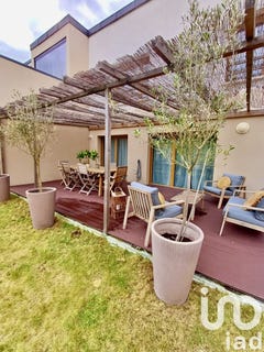 /international/fr/courdimanche-ile-de-france-310100885063/