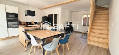 /international/fr/longeville-sur-mer-pays-de-la-loire-310106267851/