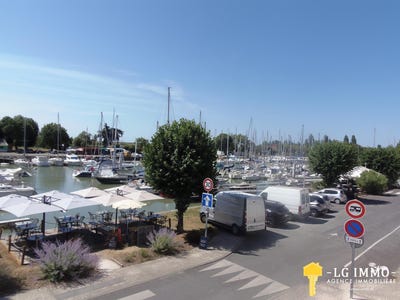 /international/fr/mortagne-sur-gironde-charente-310100888429/