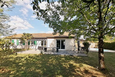 /international/fr/lavoux-charente-310108047952/