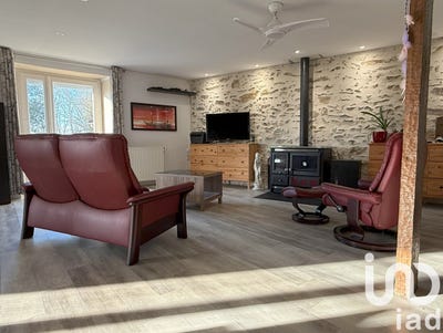 /international/fr/saint-hilaire-de-voust-pays-de-la-loire-310096843516/?lang=zh-cn