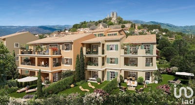 /international/fr/grimaud-provence-alpes-cote-d-azur-310095786352/
